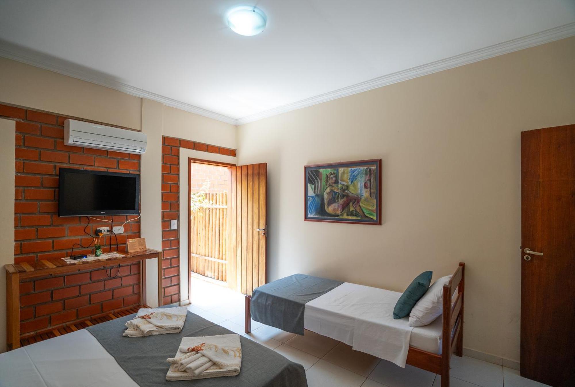 Triple Room,1602964059:JPEG